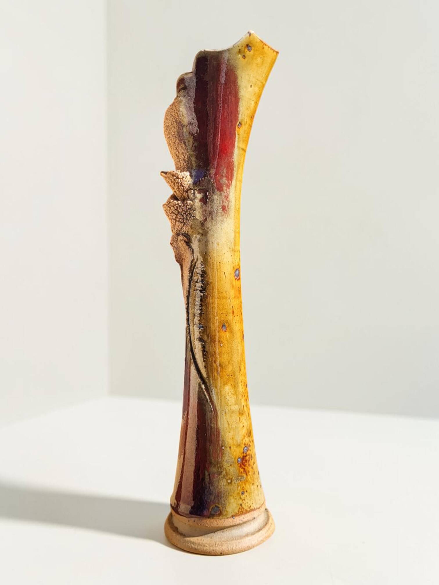 Glazed stoneware single-flower vase, signed Potelune, La Borne.