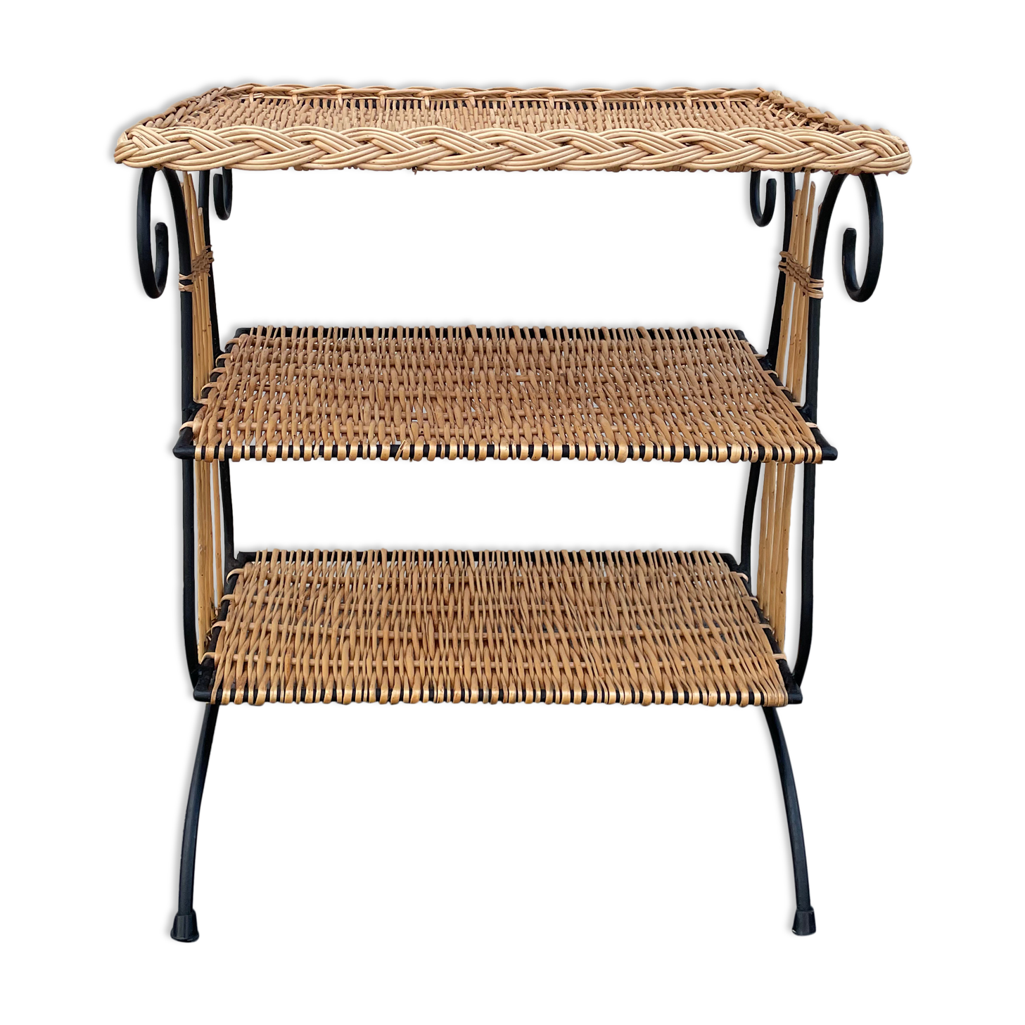 Wicker lyre side table