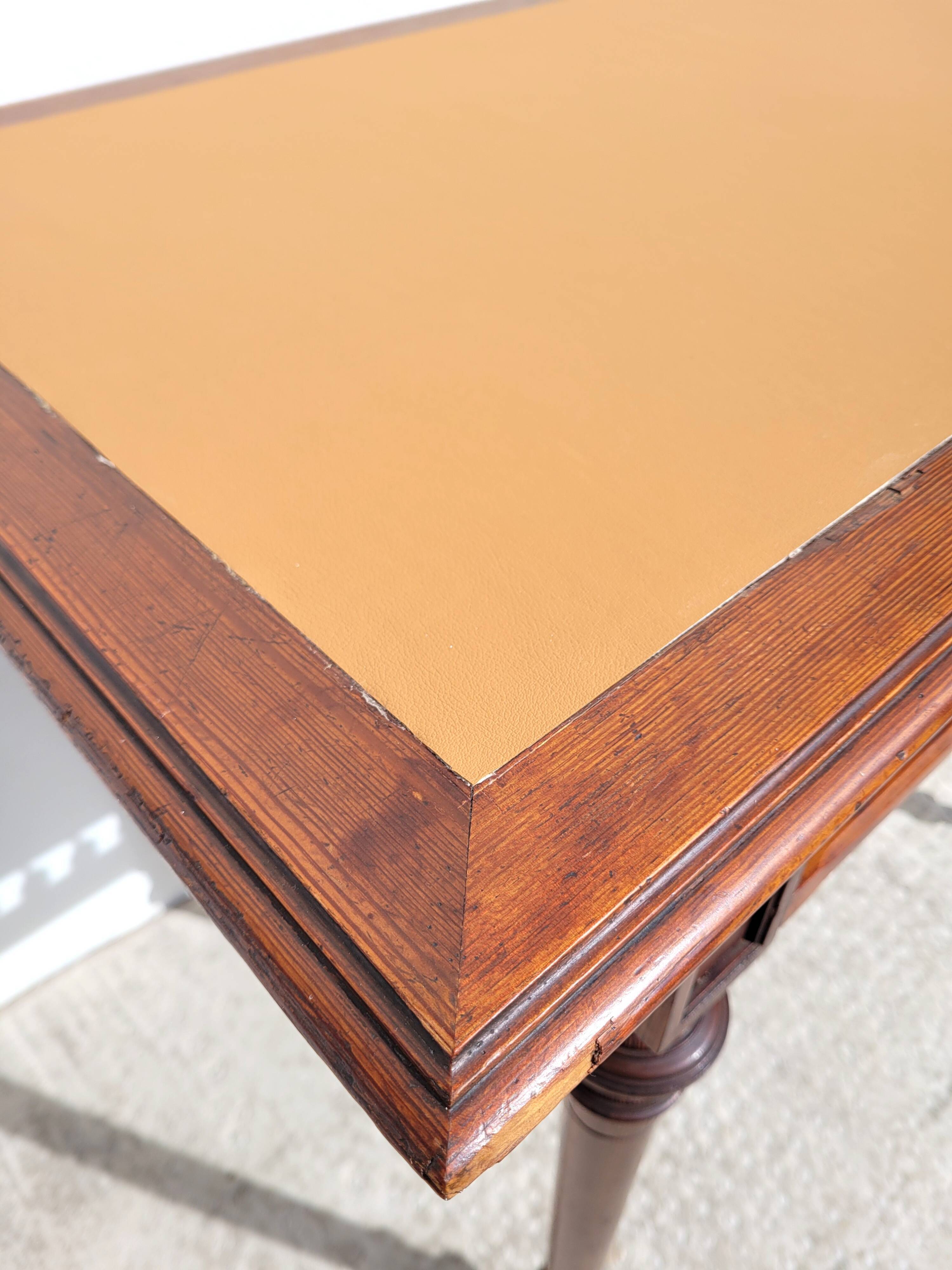 Bureau écritoire table à jeux