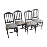 Set of chairs