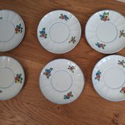 Set of six sub-cups or dessert plates