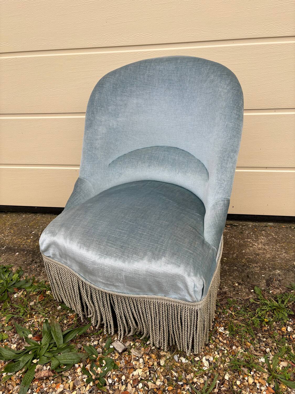 Sky blue velvet toad armchair
