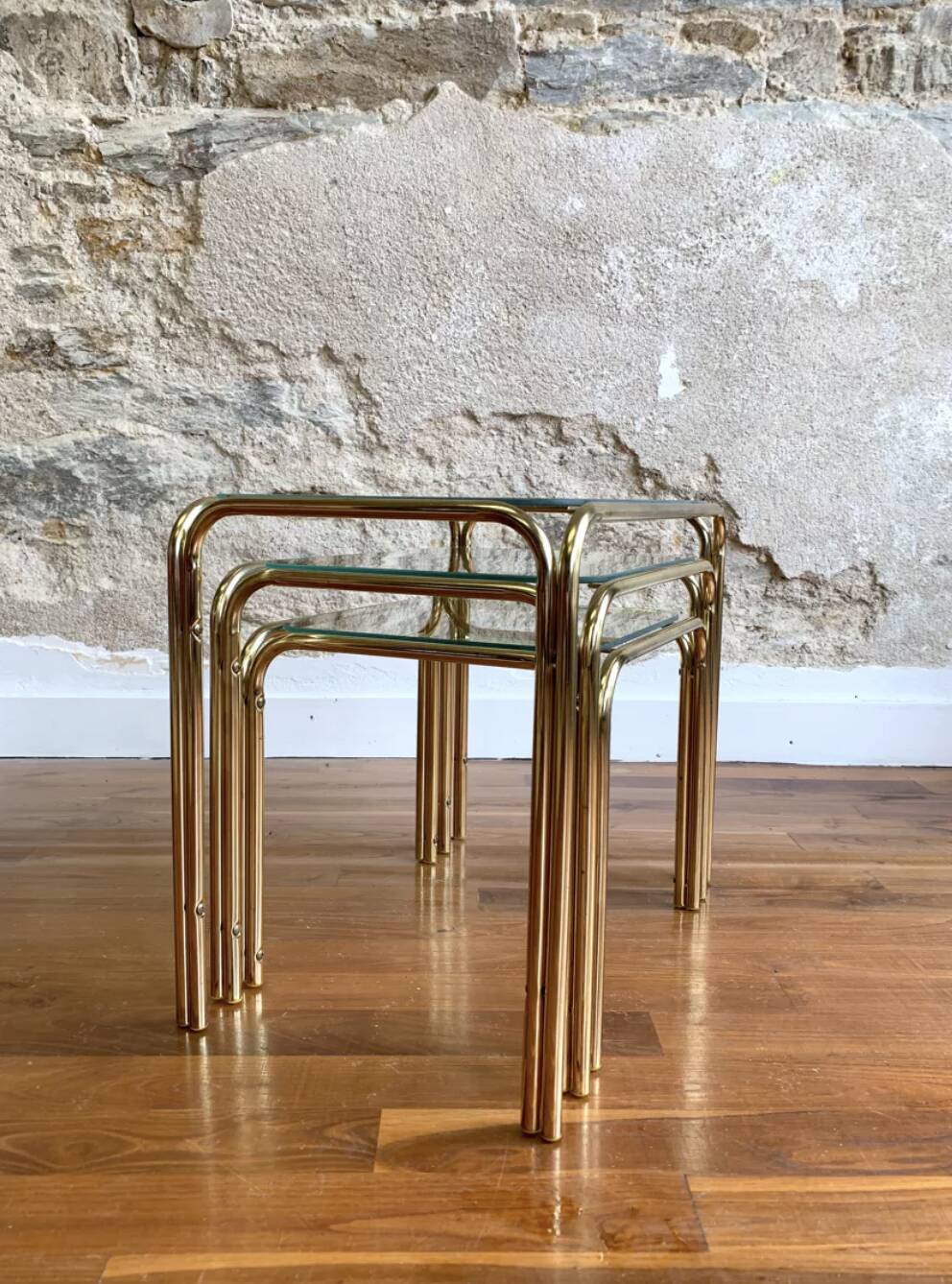 Set of 3 glass nesting tables