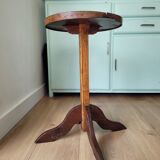 Oak pedestal table