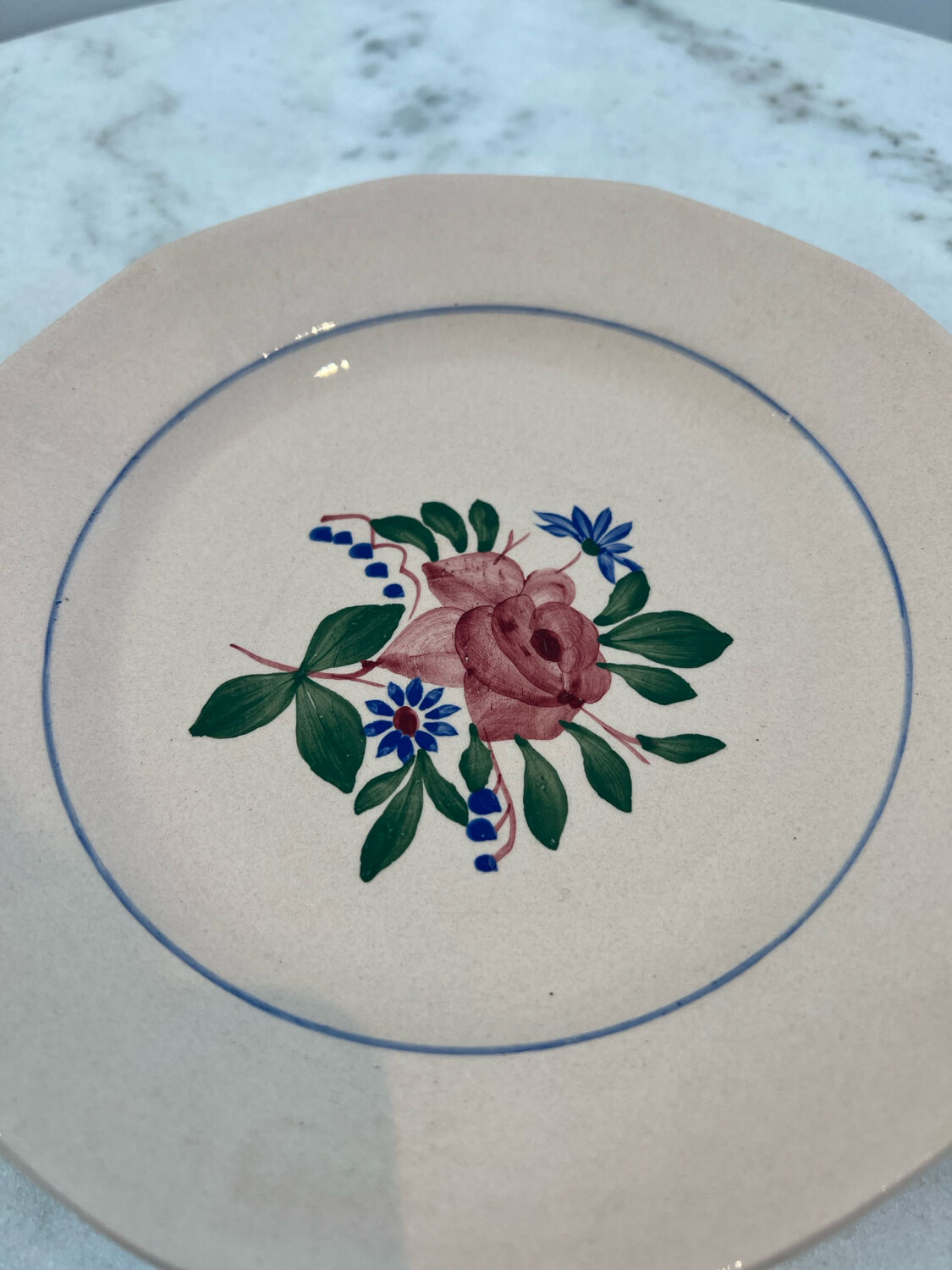 Set of four flat plates Sarreguemines Vosges