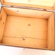 Wooden pre-war box with metal handle