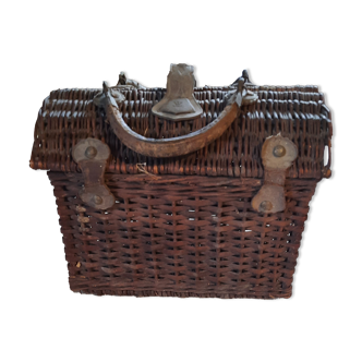 Wicker basket