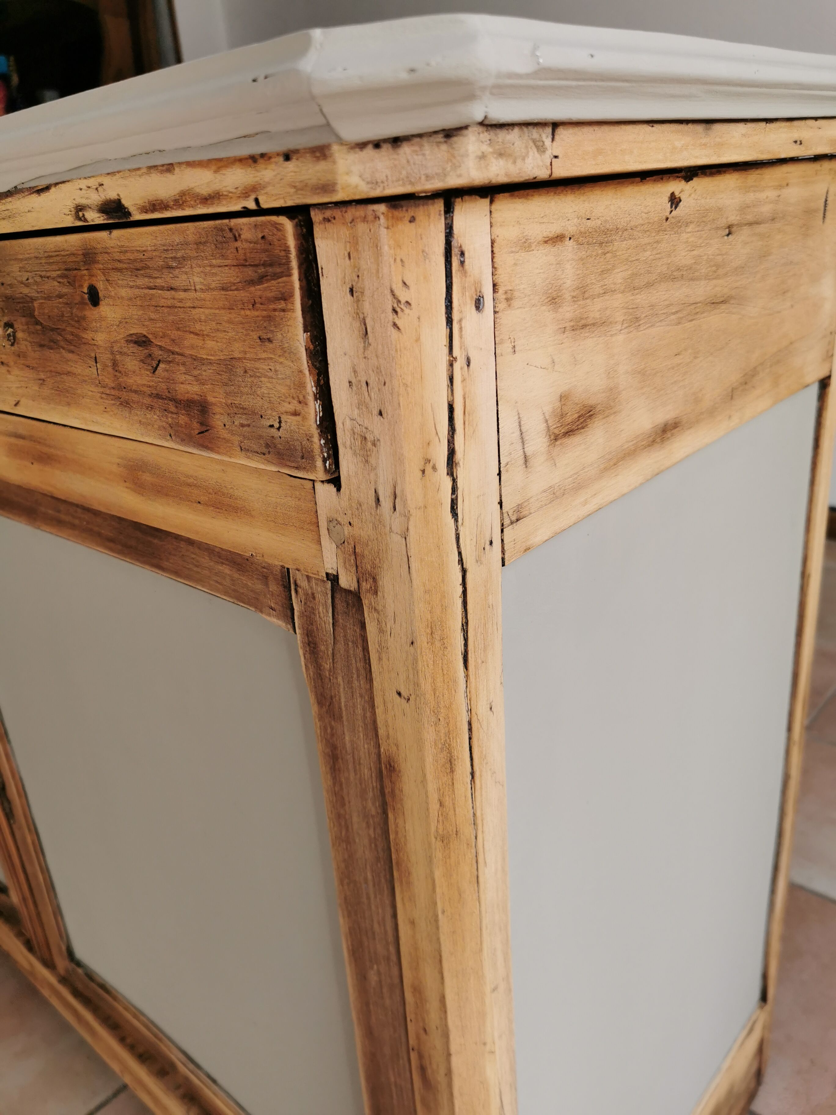 old Parisian sideboard in restored walnut