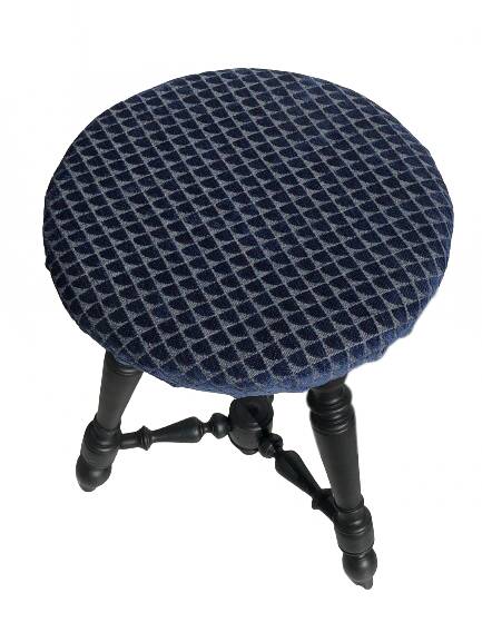 Adjustable piano stool