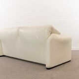 Maralunga 2-seater sofa in white leather by Vico Magistretti for Cassina