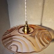 Suspension vintage en verre rose
