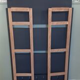 Bookseer folding shelf