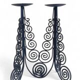 Paire de candélabres en fer forgé à la main, Espagne, vers les années 1970.