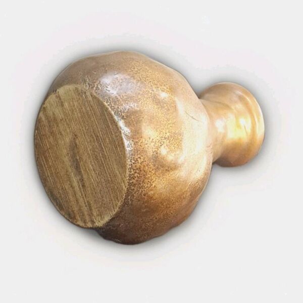 Ancien petit vase en bronze