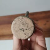 Petit vase en grès vintage signé