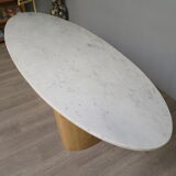Oval table in Carrara marble and wood