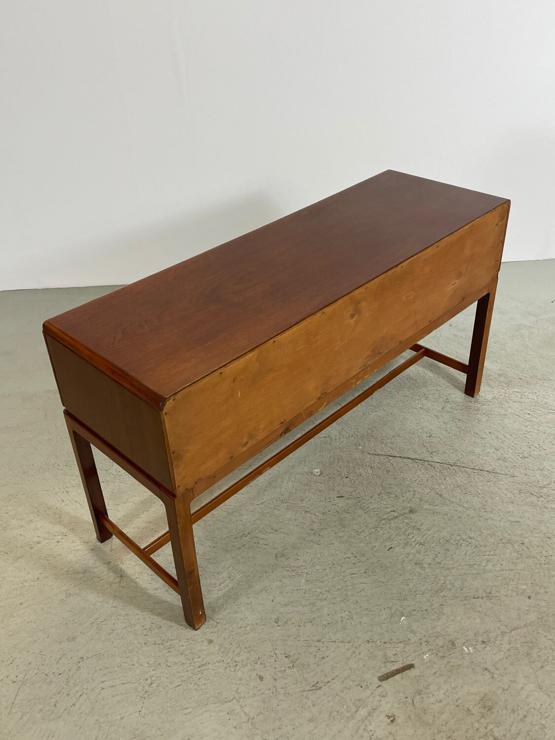 Danish console with drawers in mahogany 1940s