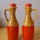 Oil and vinegar service in ceramic and wood