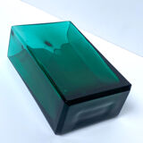 Vase rectangulaire verre vert foncé
