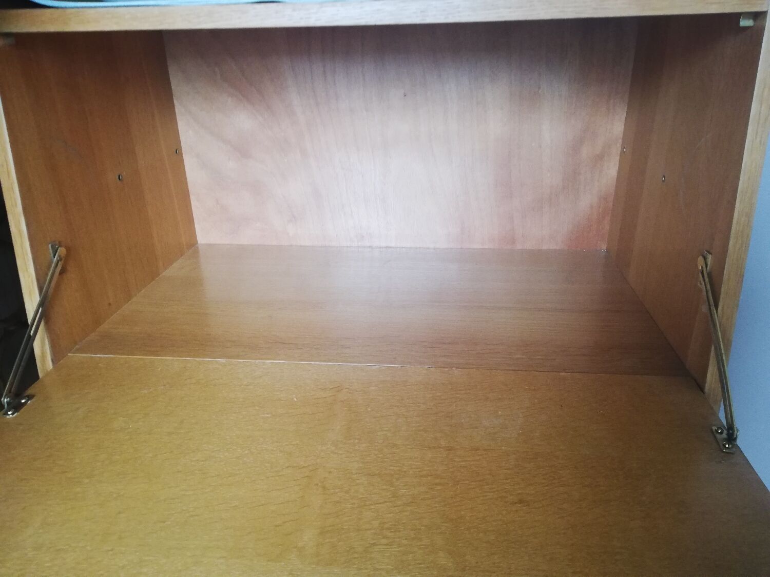 Secretary feet compass renovated