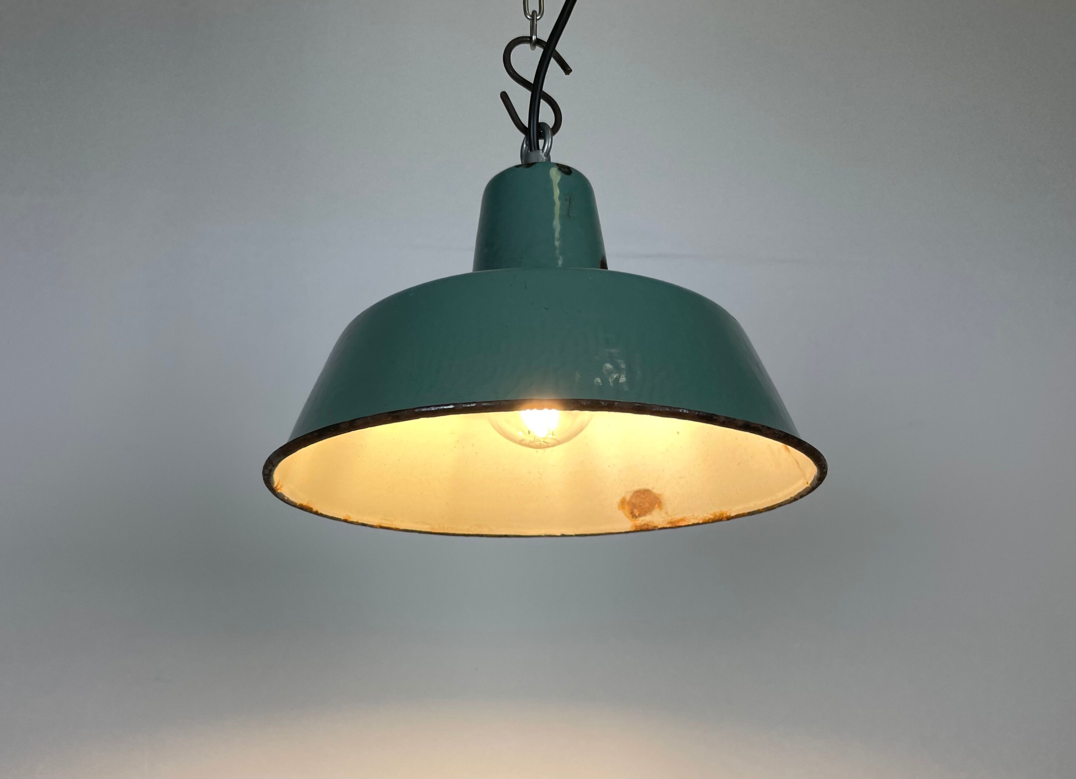 Industrial petrol enamel pendant lamp, 1960s