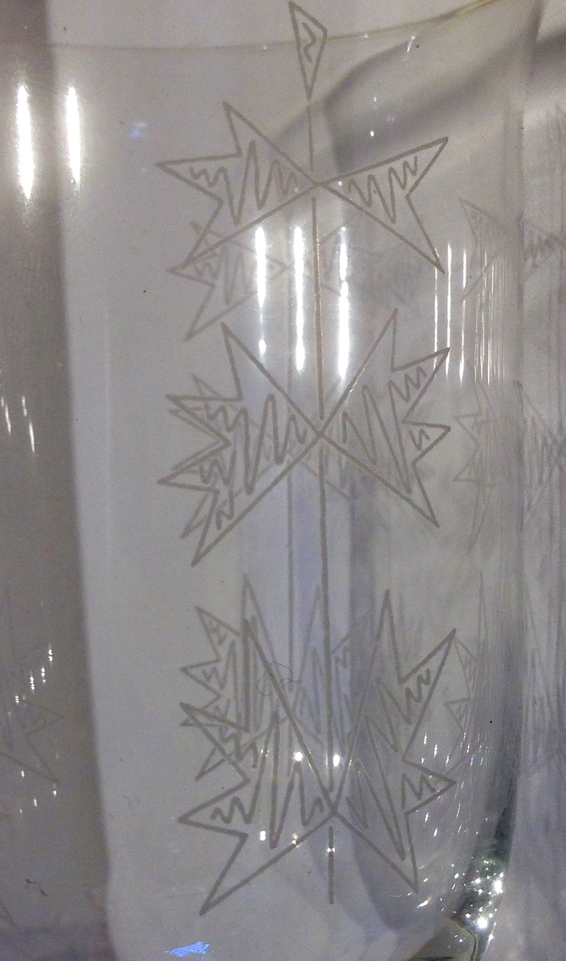 Serious old lenses / wine / water glasses / champagne flutes