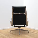 EA124 office chair, Charles & Ray Eames