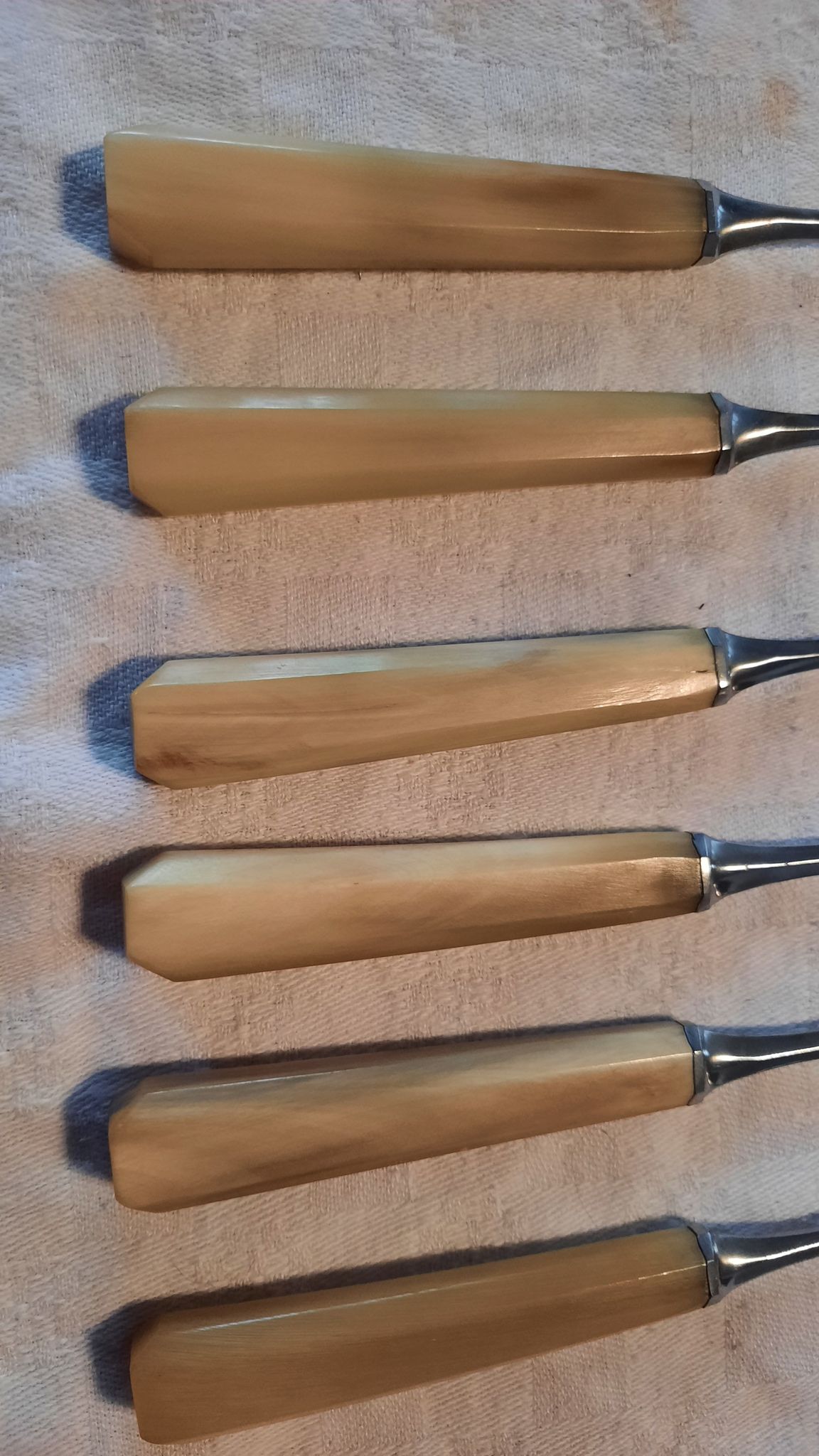 Coffret de 12 fourchettes à dessert