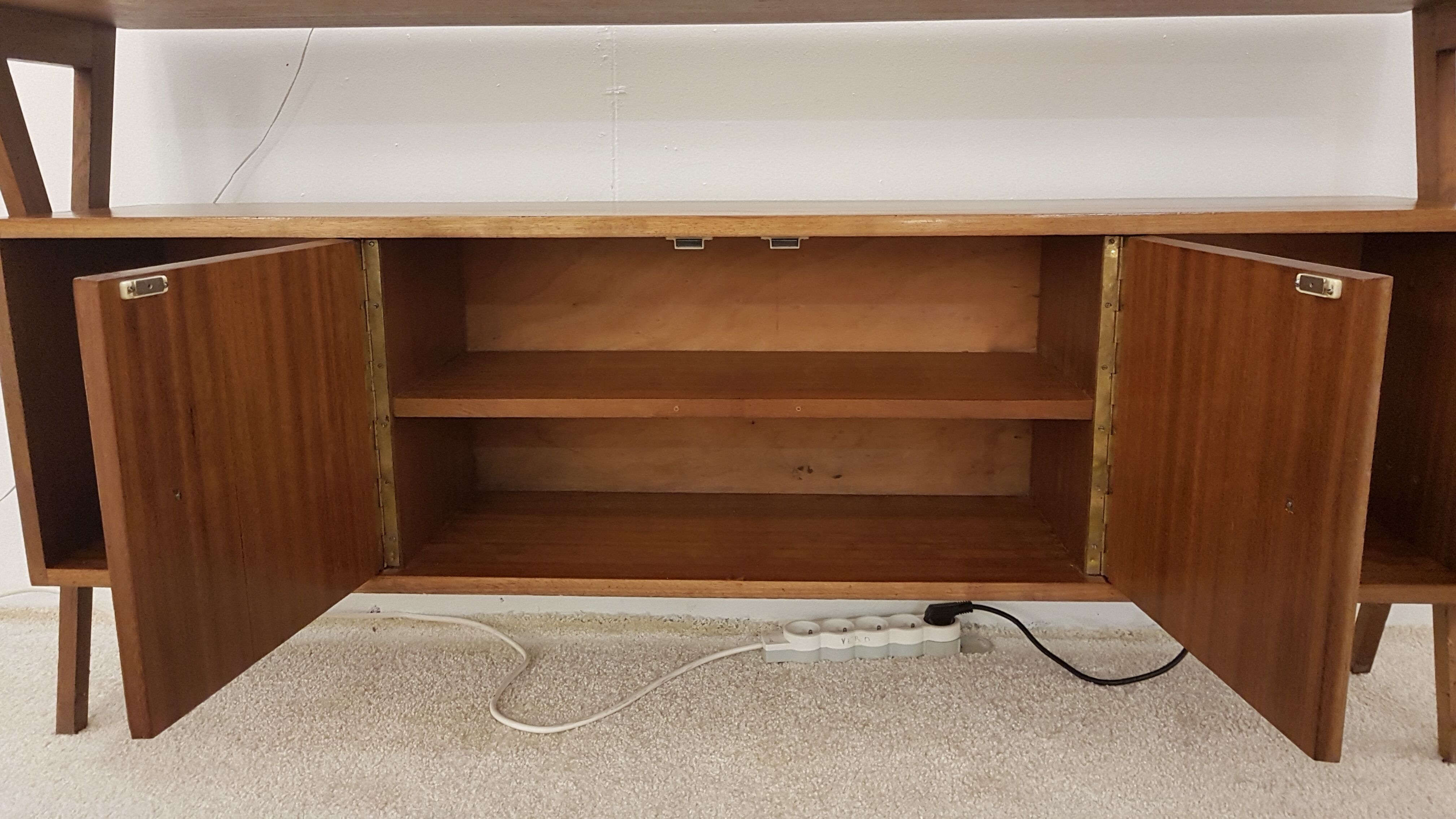 Scandinavian shelf, 50s/60s