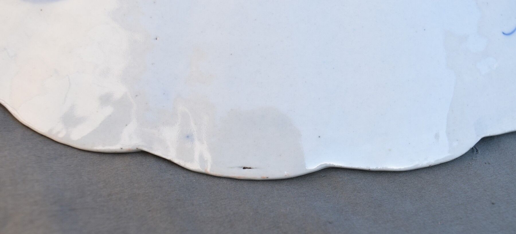 Porcelain dish of Japan Imari diameter 36 cm