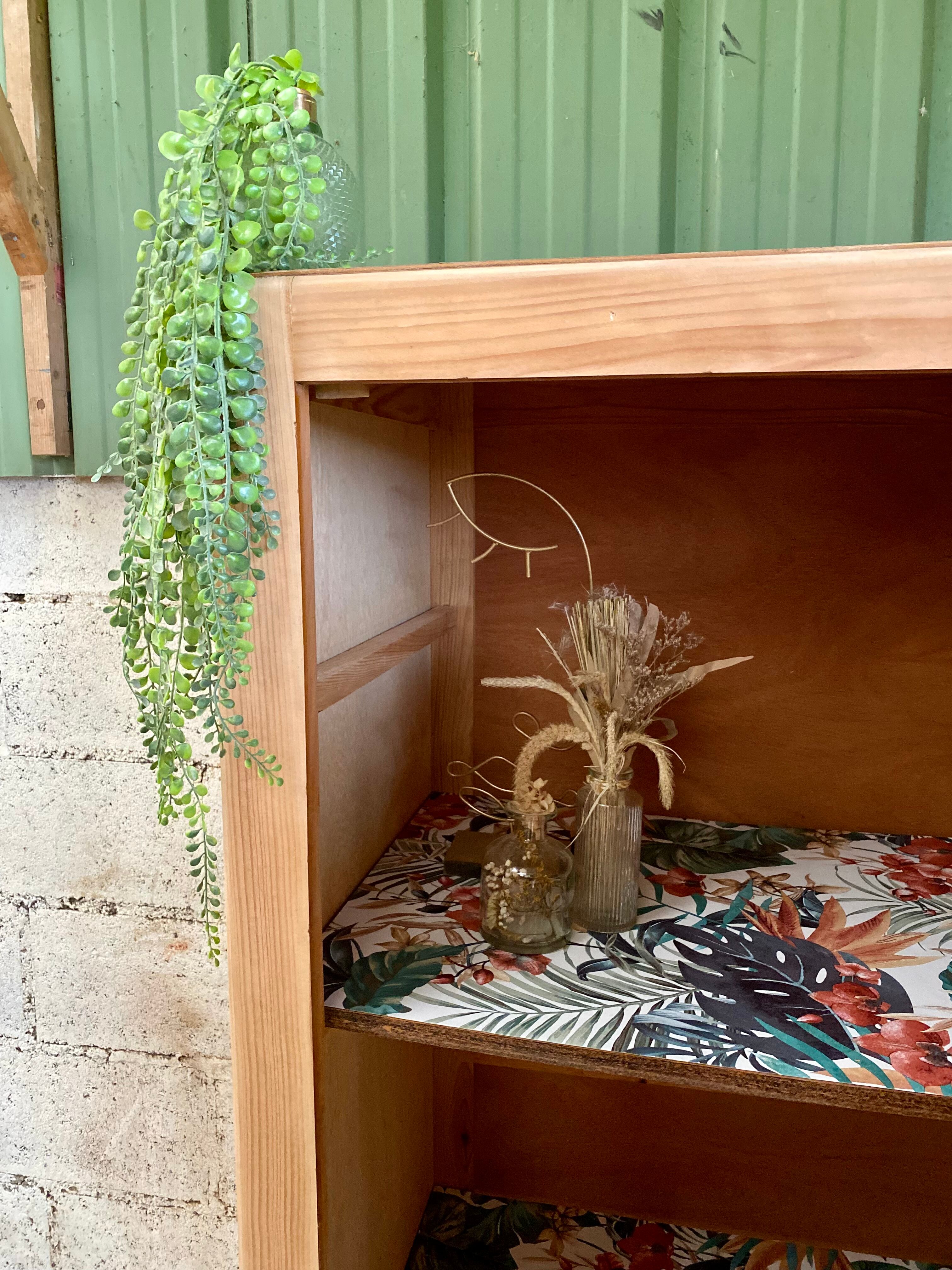 Parisian wardrobe / hosiery