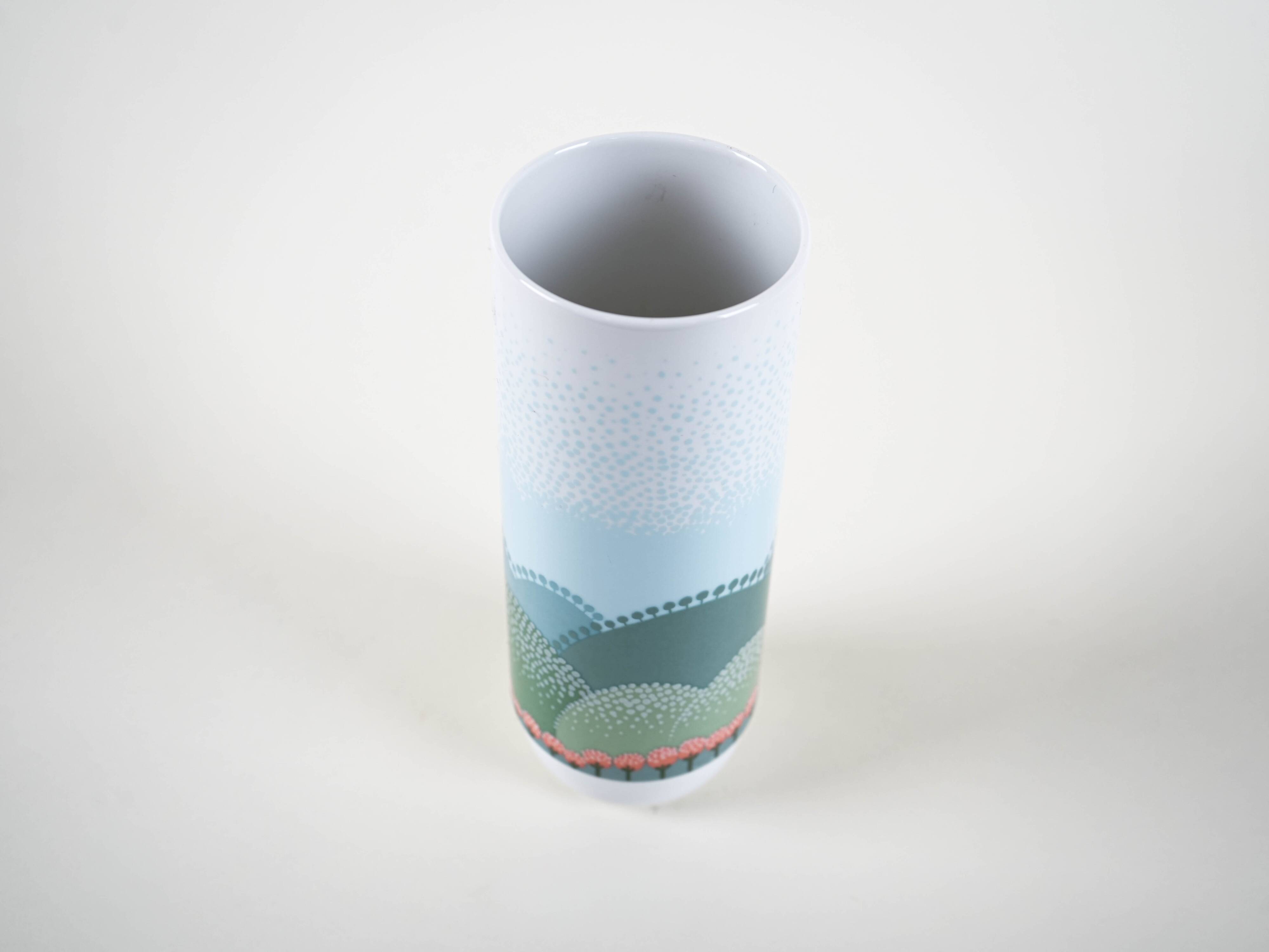 Porcelain vase, European design, 1970s, designers: A. Pozzi & I. Rabuzin, m