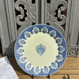 Large round dish Coat of arms Gien