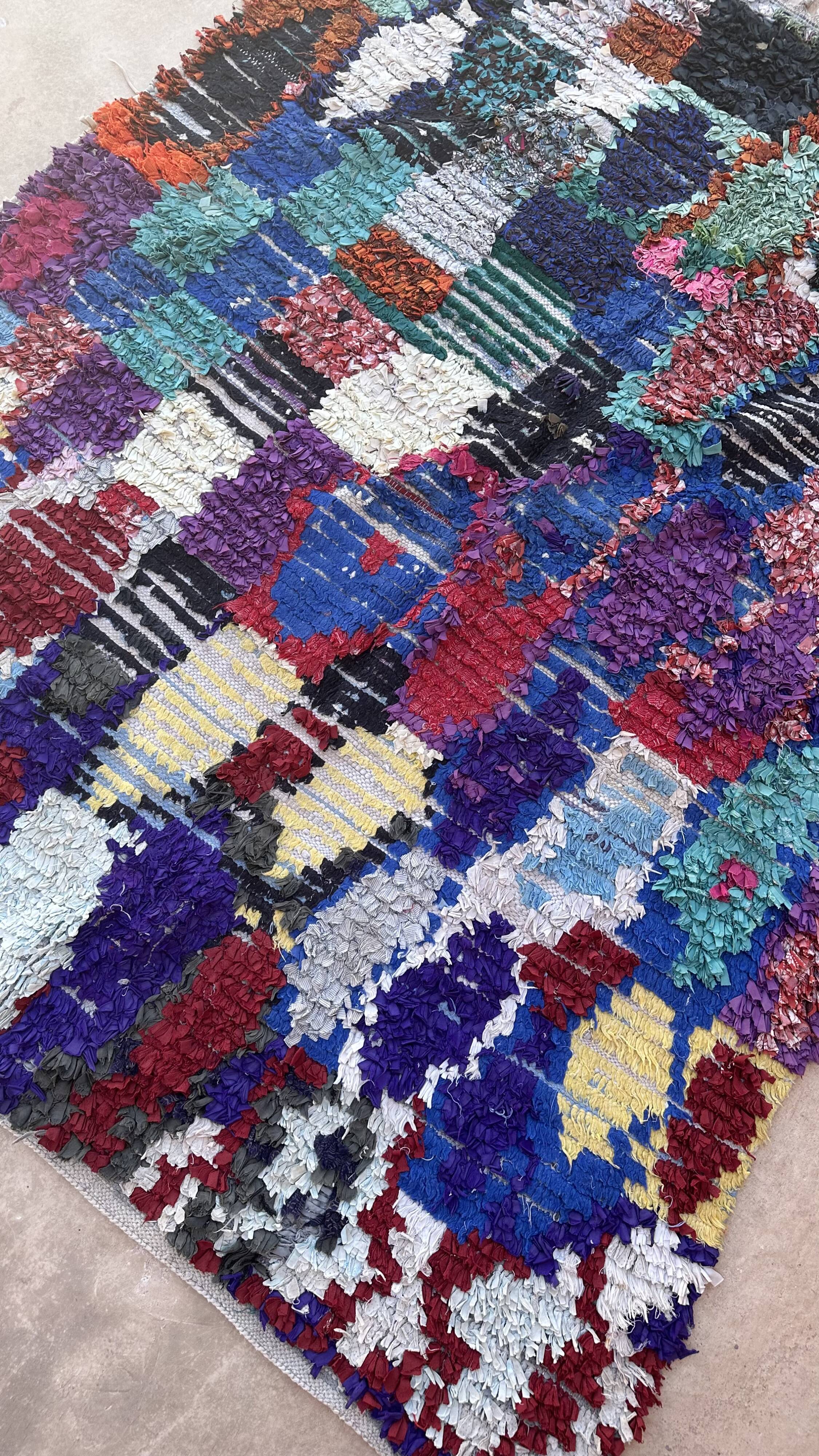 Moroccan carpet Boucherouite colored - 145 x 179 cm