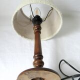 Lampe de chevet en chêne et velours de laine