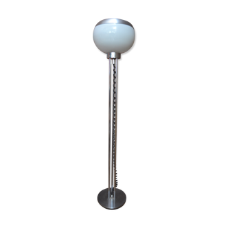 Space Age lamp post in gray metal