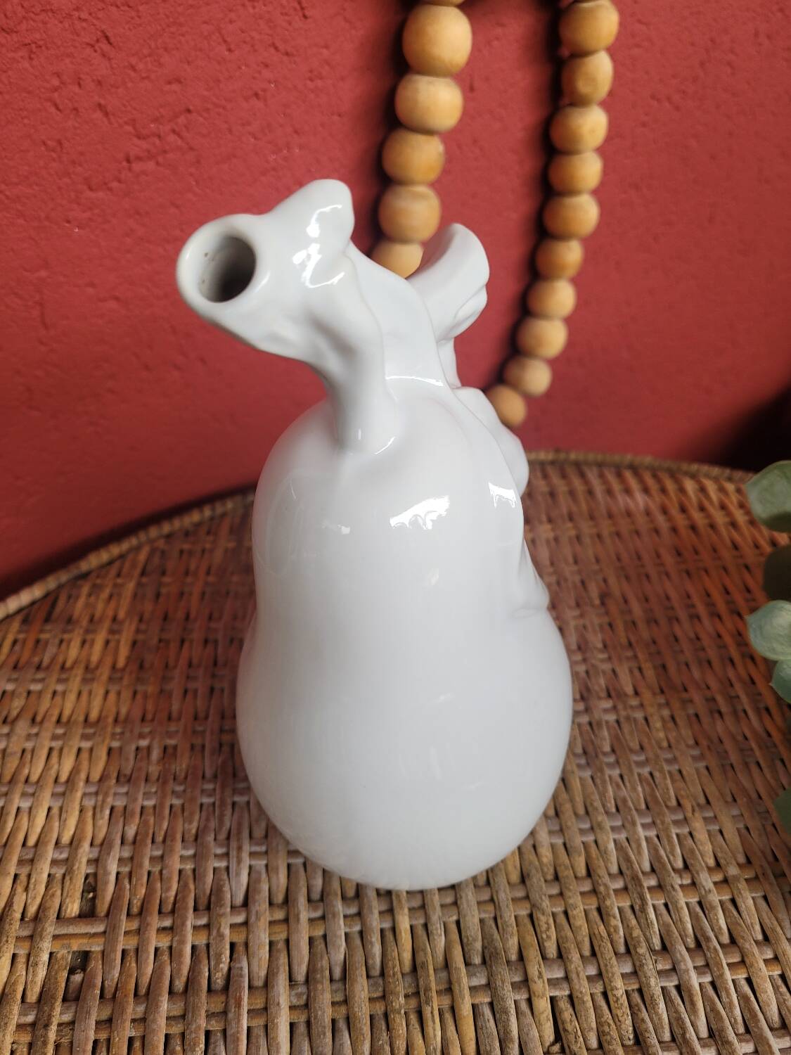 Porcelain pear soliflore vase