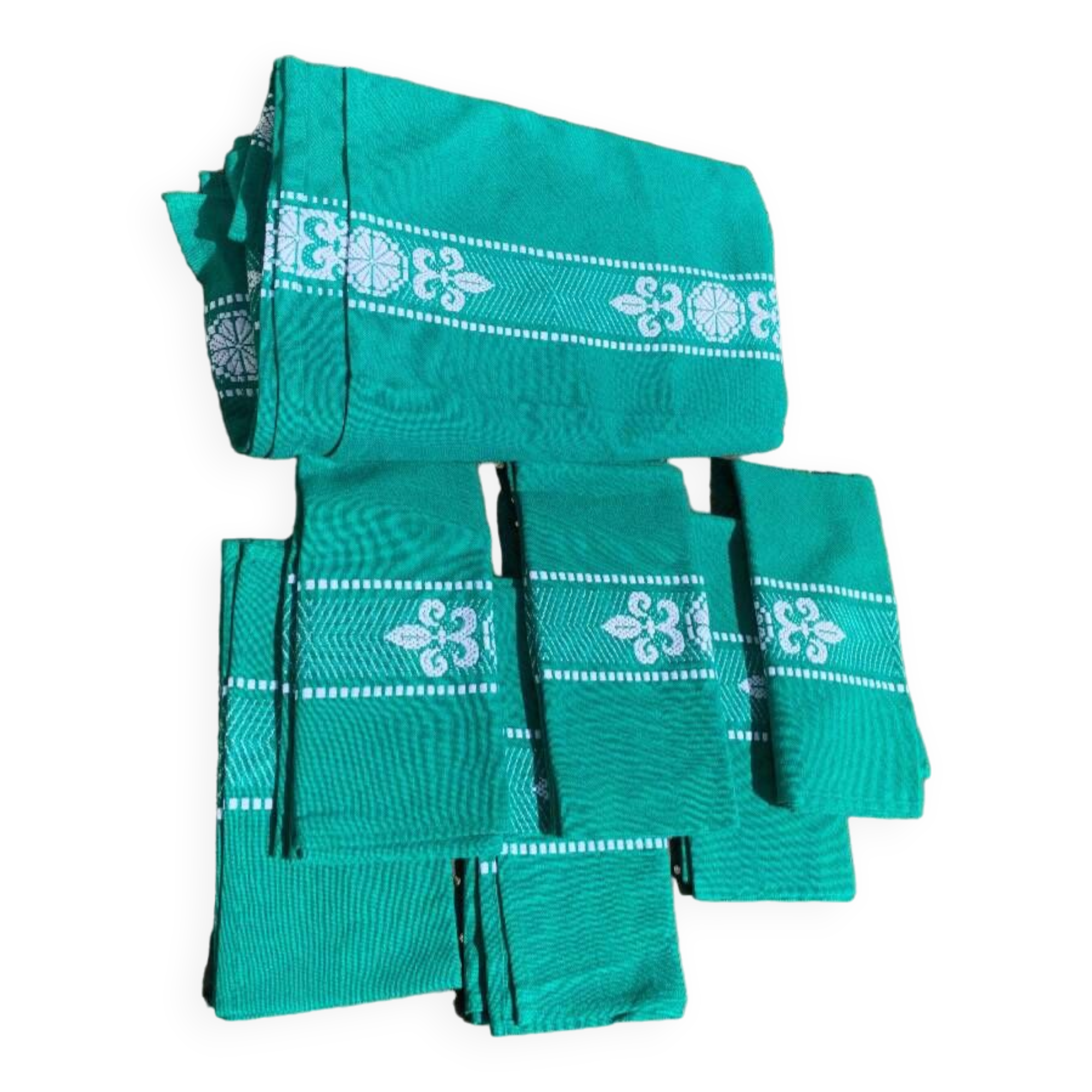 Artiga tablecloth and 6 napkins, Basque linen, green with white embroidery