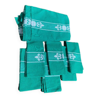 Artiga tablecloth and 6 napkins, Basque linen, green with white embroidery