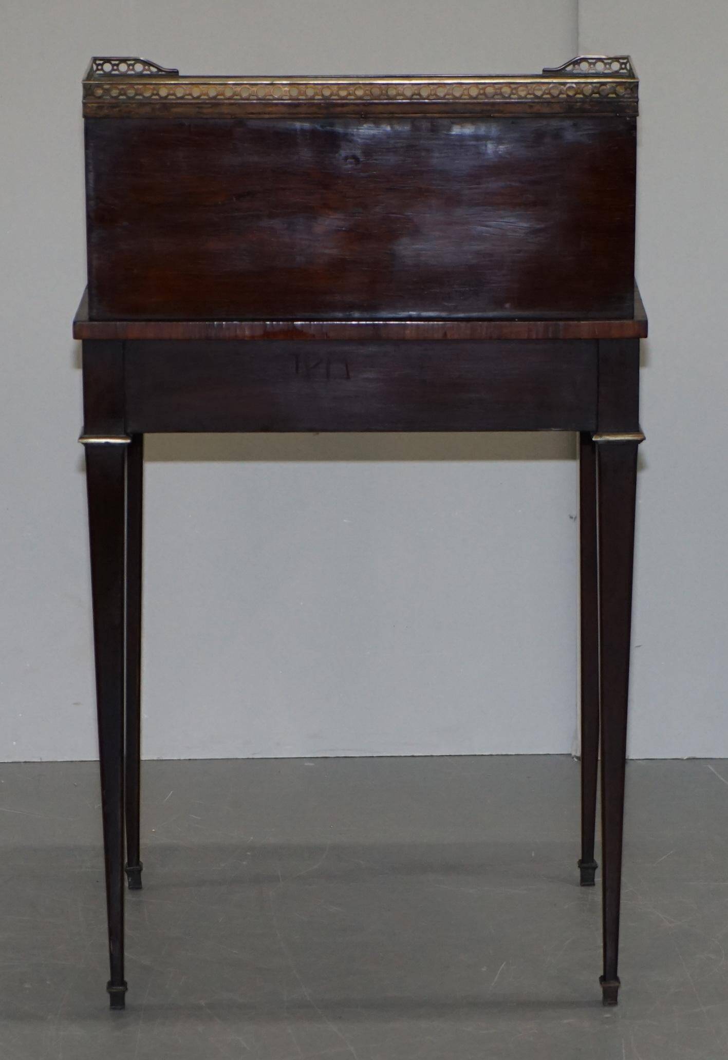 Antique Bureau Bonheur Du Jour circa 1870 in hardwood and marble.