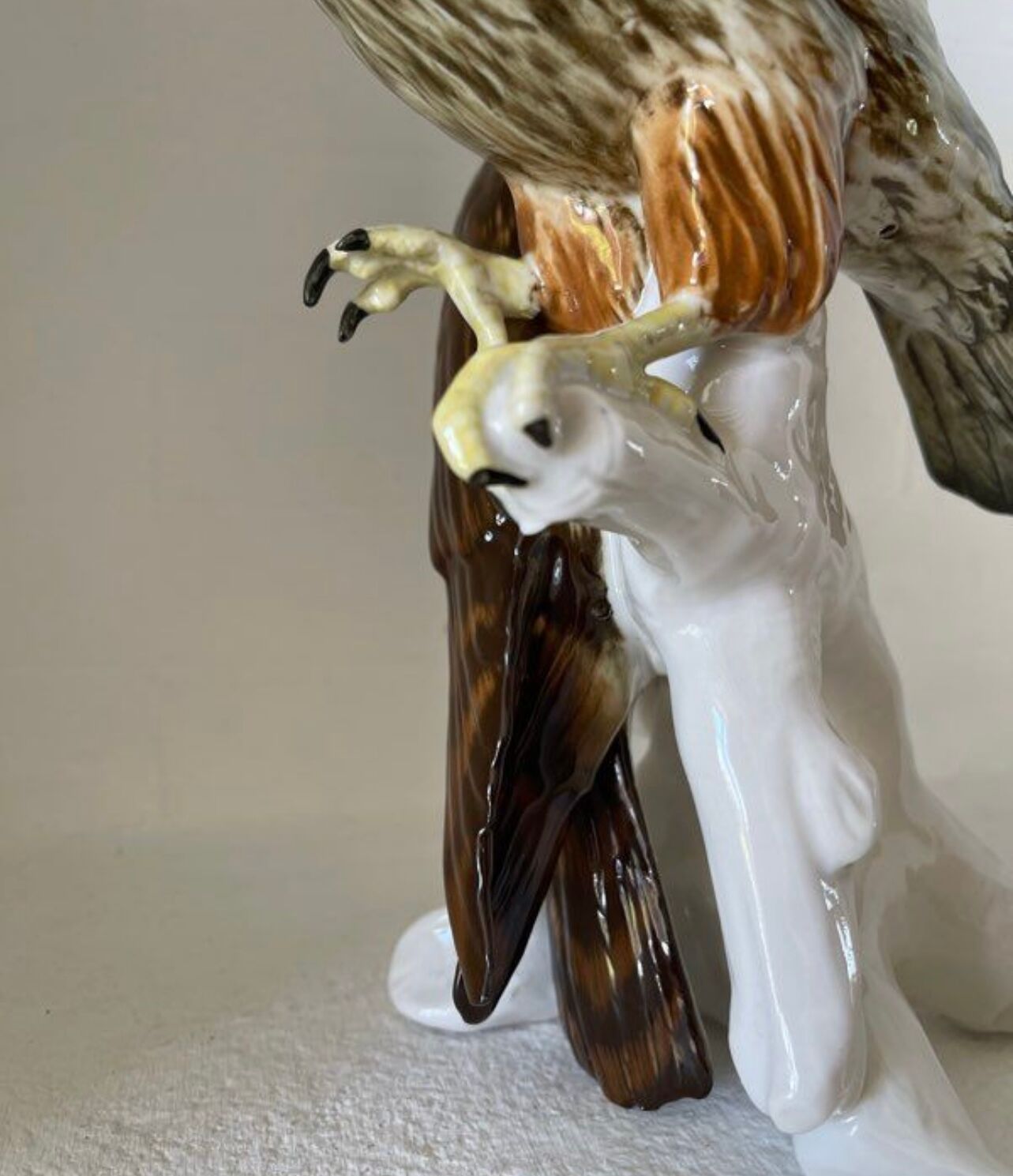 Pair of falcons, Karl Ens