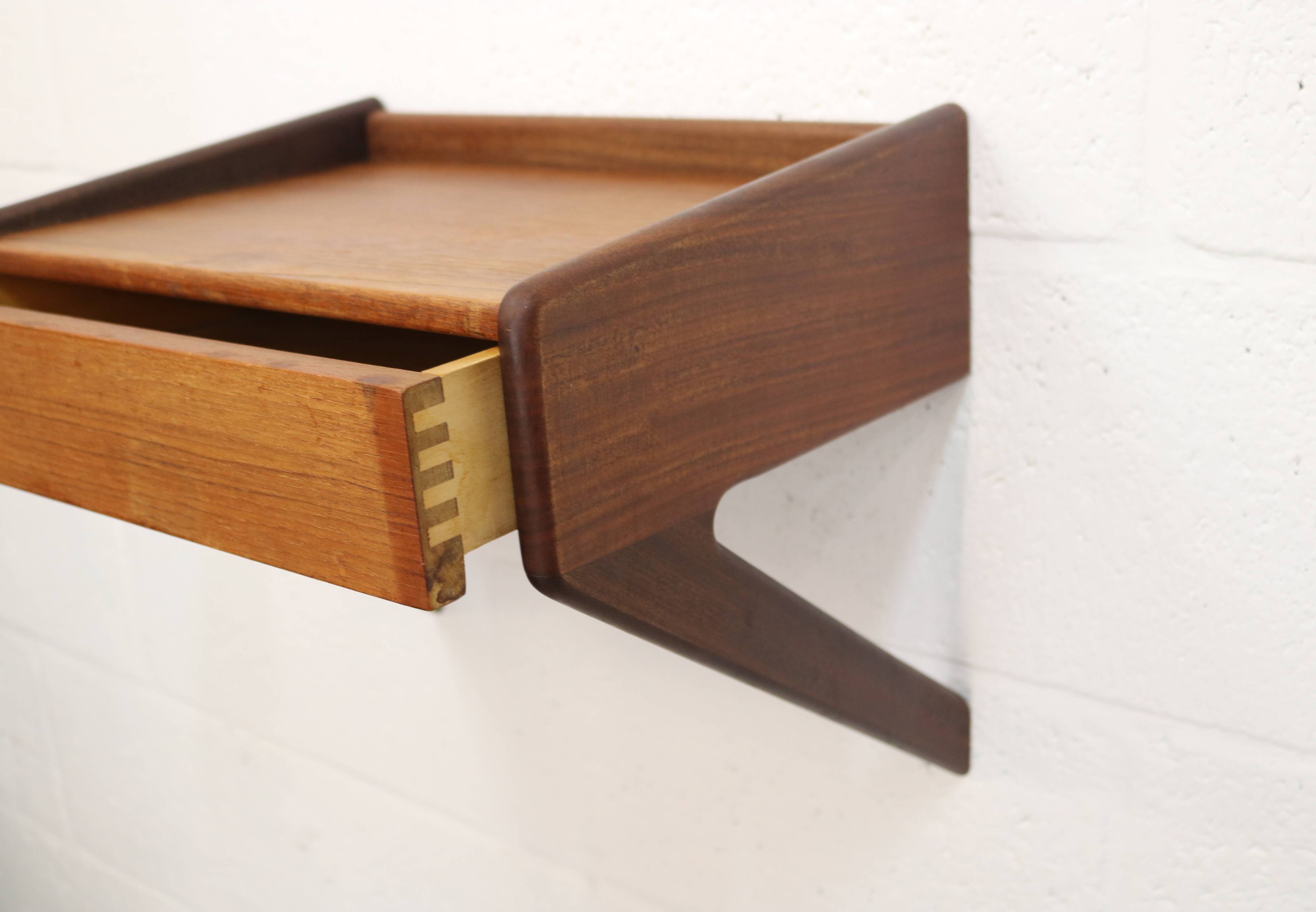 Floating nightstand  in teak wood by Sigfred Omann for Olholm Mobelfabrik