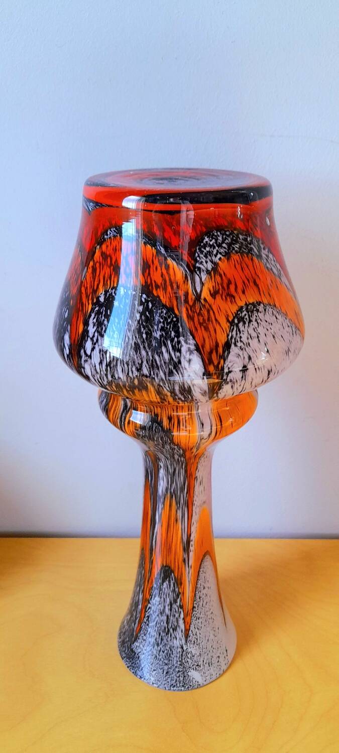 Opaline vase by Carlo Moretti 70s