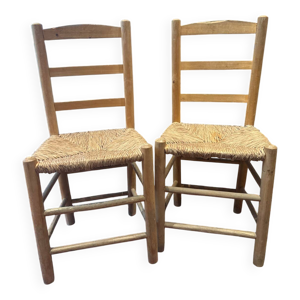 deux chaises en paille