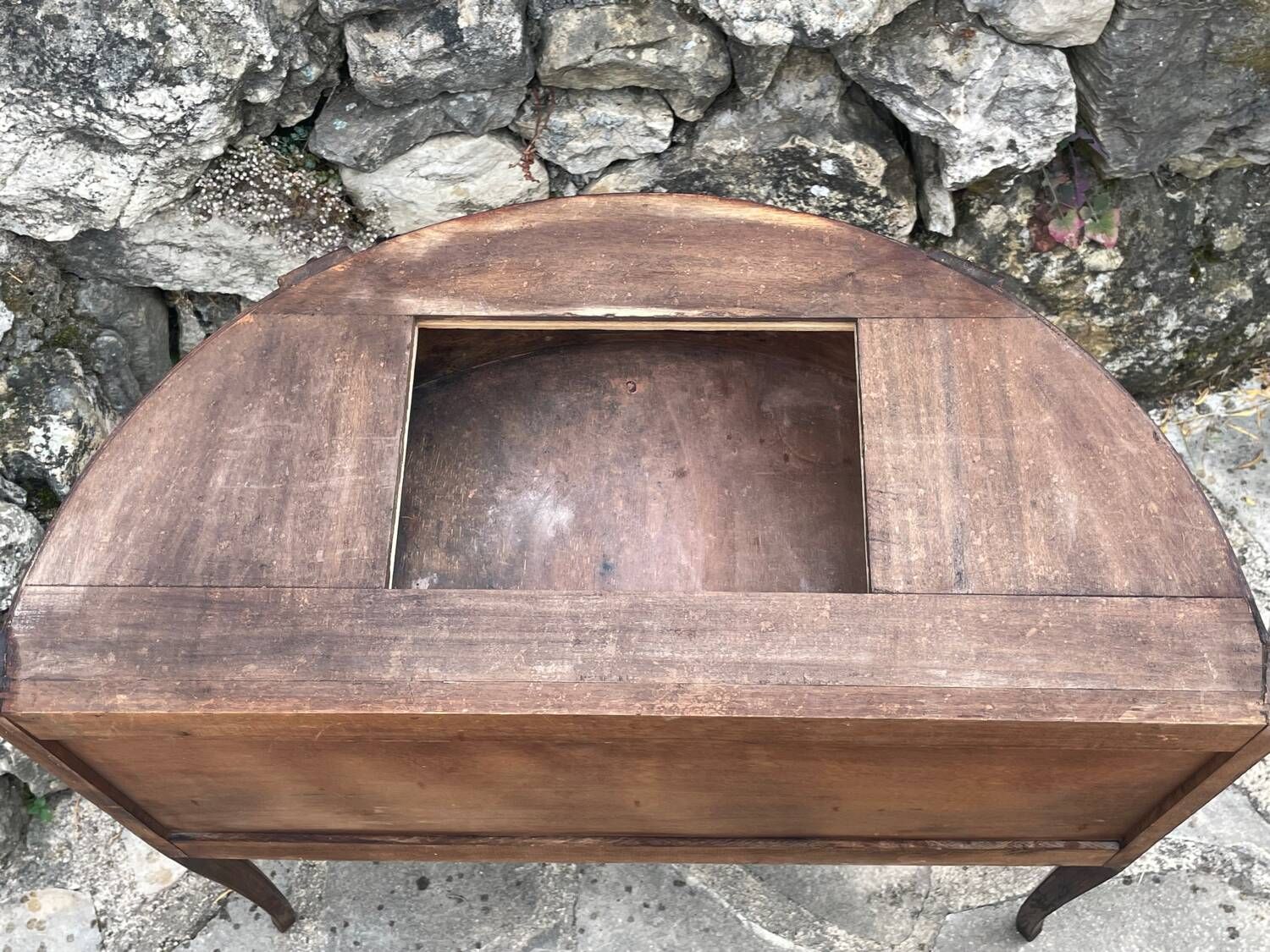 Small half-moon chest of drawers in Louis XV style marquetry, 19th century period