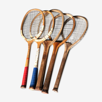 5 raquettes de tennis