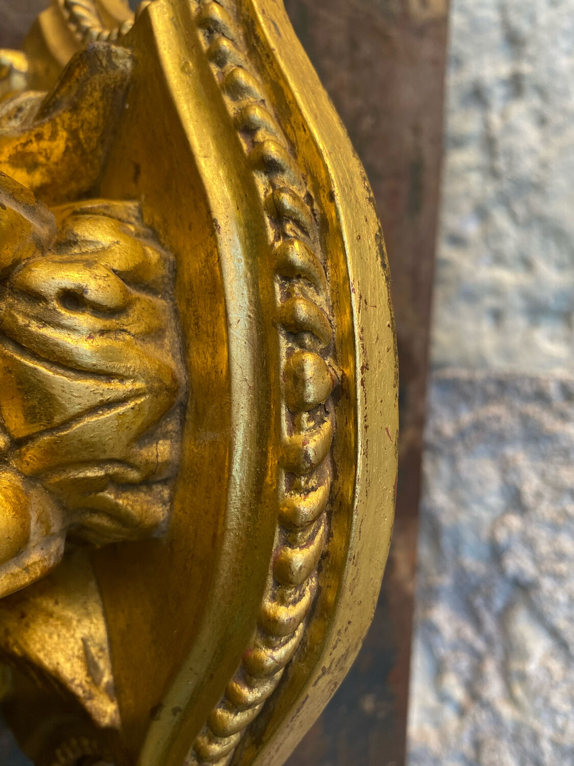 Devil's head wall console