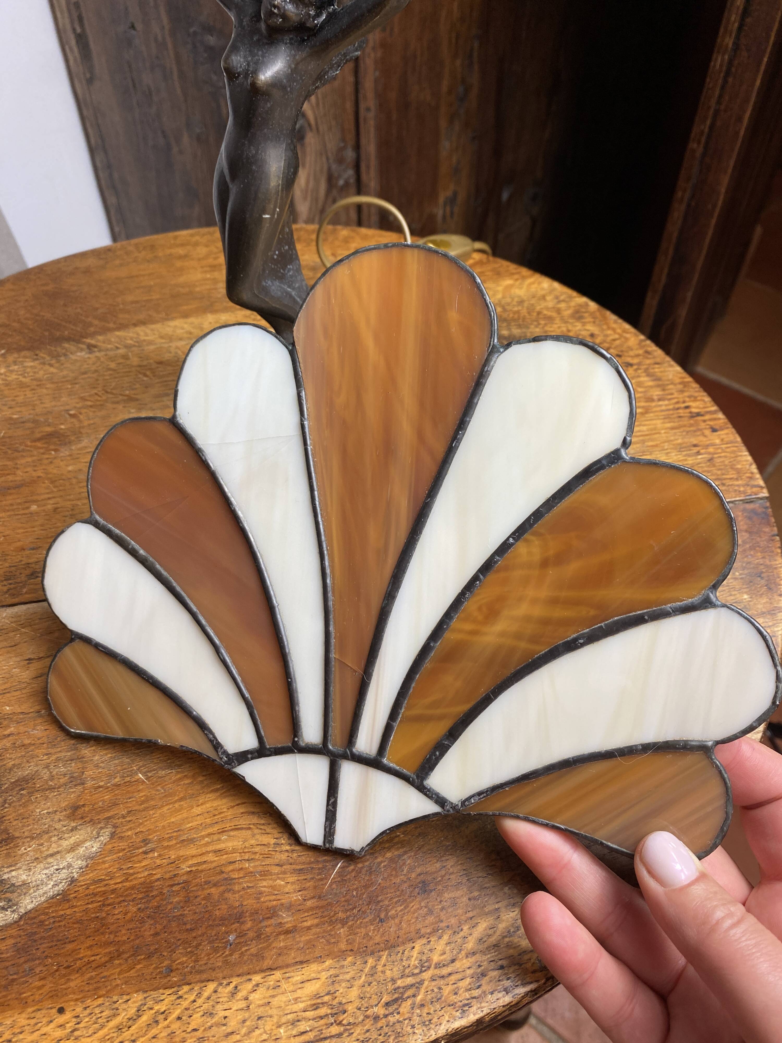 Glass fan lamp