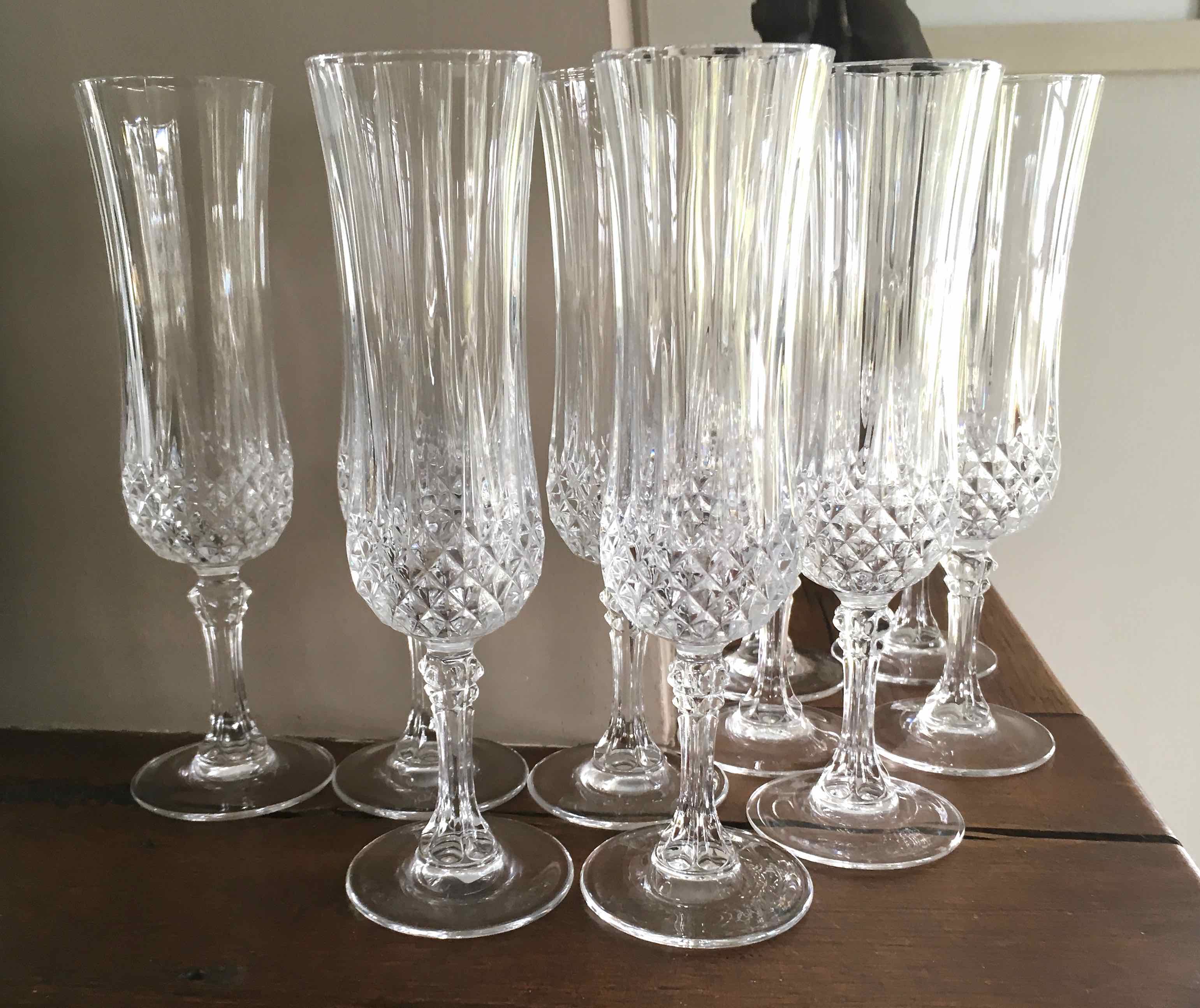 Set of 10 crystalline champagne flutes cut