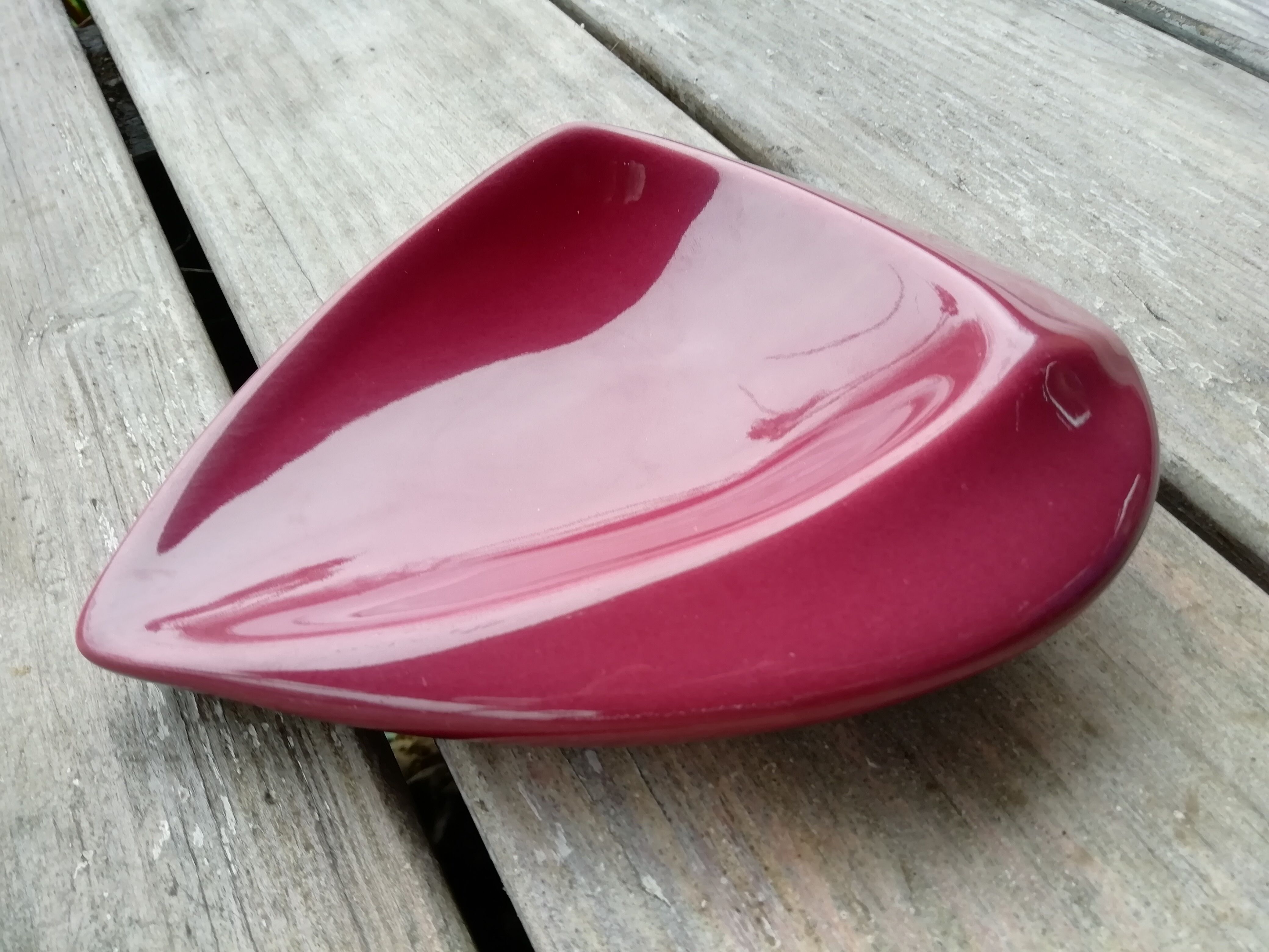 Cendrier forme organique